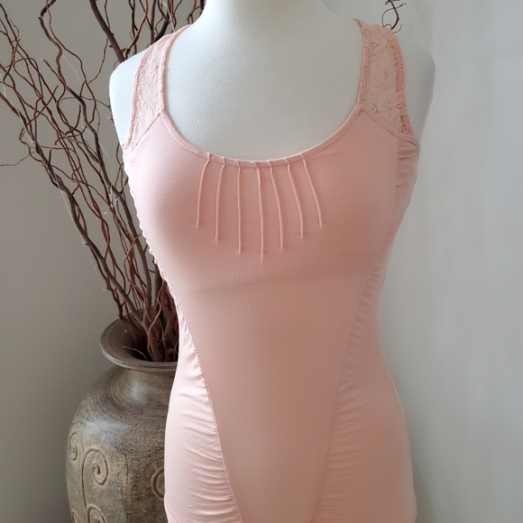 NWT Kenar Lace Tank - Picture 1 of 5